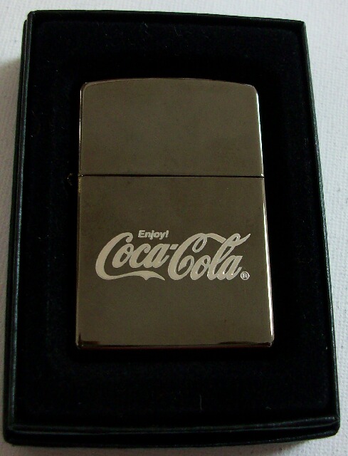 コカ・コーラ！Coca-Cola ２００５年 ロゴ ブラック ZIPPO！新品 