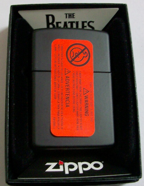 画像: ☆THE BEATLES！ビートルズ！２０１０年 ＡＰＰＬＥ BLACK USA  ZIPPO！新品