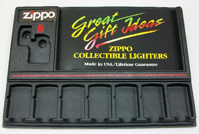 画像: ★米国ＺＩＰＰＯ社純正 ８個用 １９９０年代  ディスプレイ・パネル！スタンドタイプ　新品