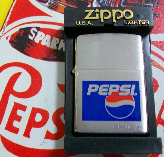 画像: ペプシ・コーラ！１９９１年〜 ロゴマーク　PEPSI-COLA ２００２年 ZIPPO！新品