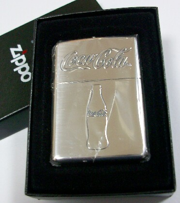 コカ・コーラ！Coca-Cola ２００８年 ボトルデザイン ZIPPO！新品 - ジッポーパーク Zippopark