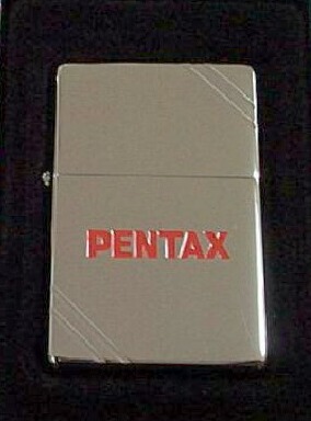 Pentax カメラのペンタックス 赤 ロゴマーク １９３７ ２００７年 Zippo 新品 ジッポーパーク Zippopark