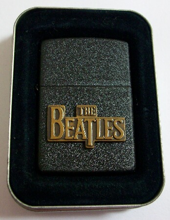 画像: ☆THE BEATLES！メタルロゴ ブラック・クラックル １９９７年 ZIPPO！新品