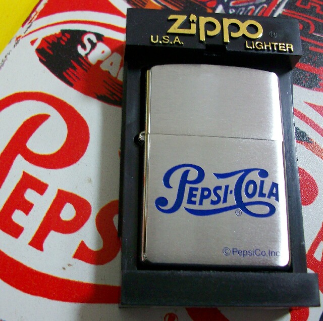 ペプシ コーラ １９５１年 ロゴマーク Pepsi Cola ２００２年 Zippo 新品 ジッポーパーク Zippopark